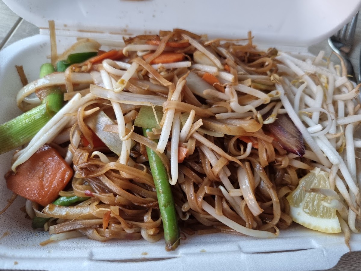 Fresh Thai Kitchen Photo 3