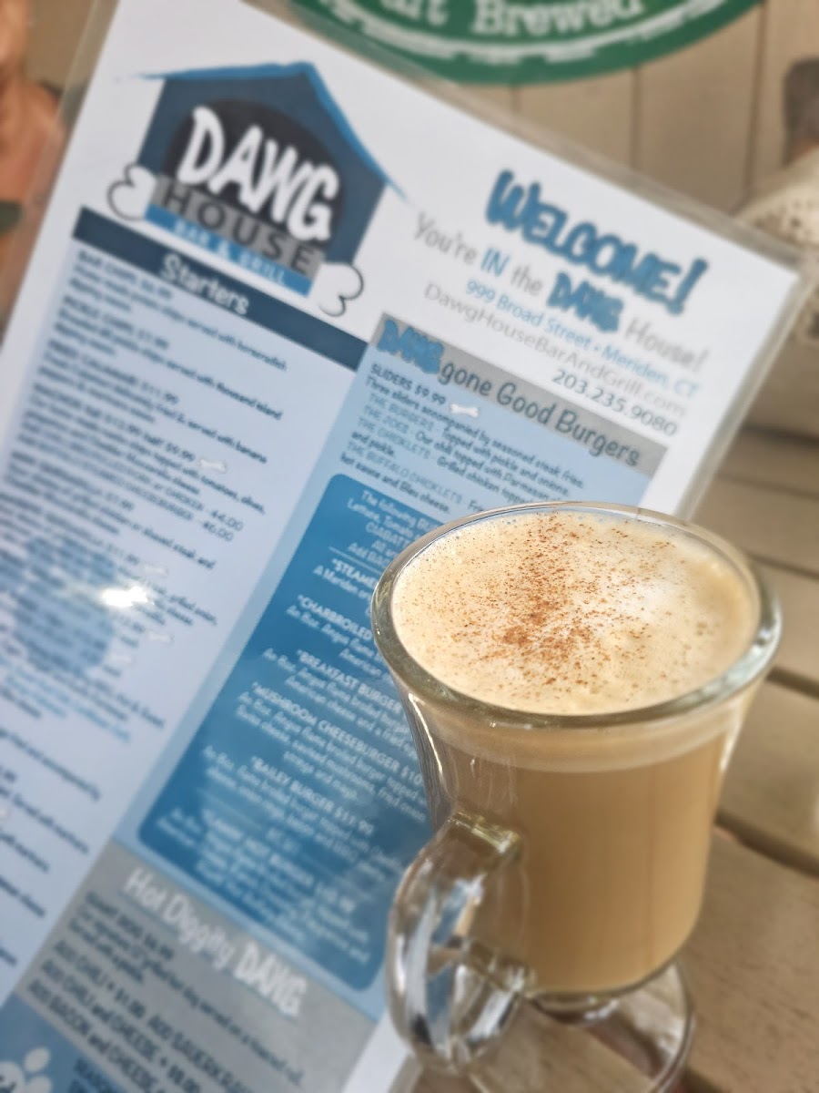 Dawg House Bar & Grill Photo 9