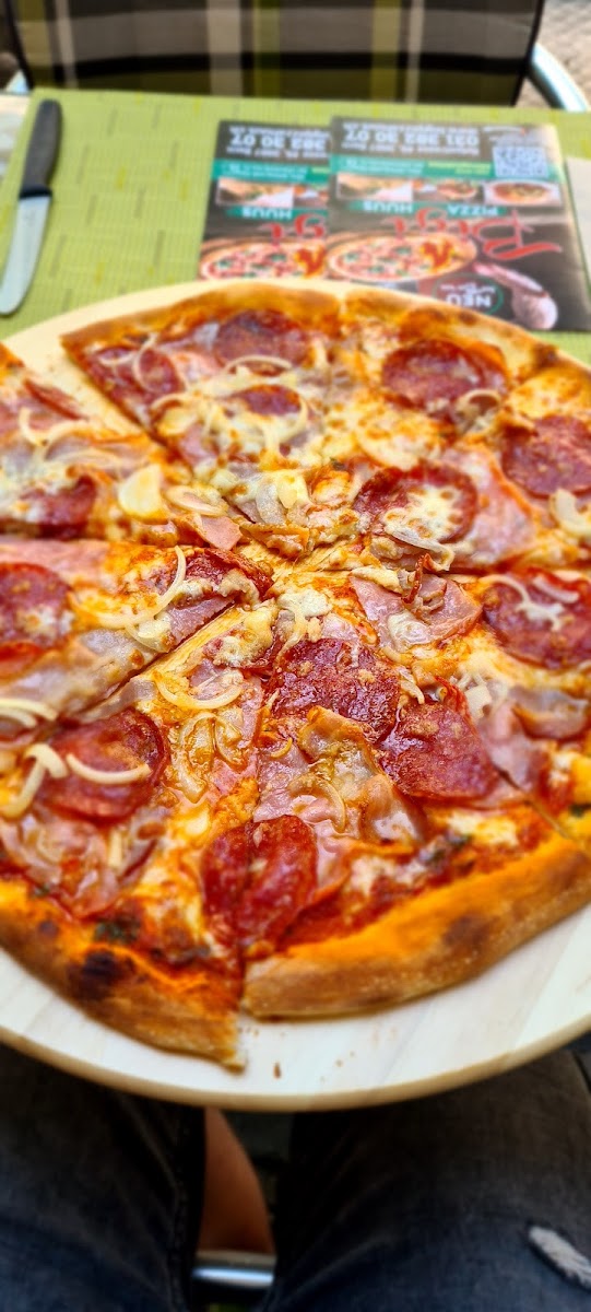 Bigi Pizza Huus Photo 6