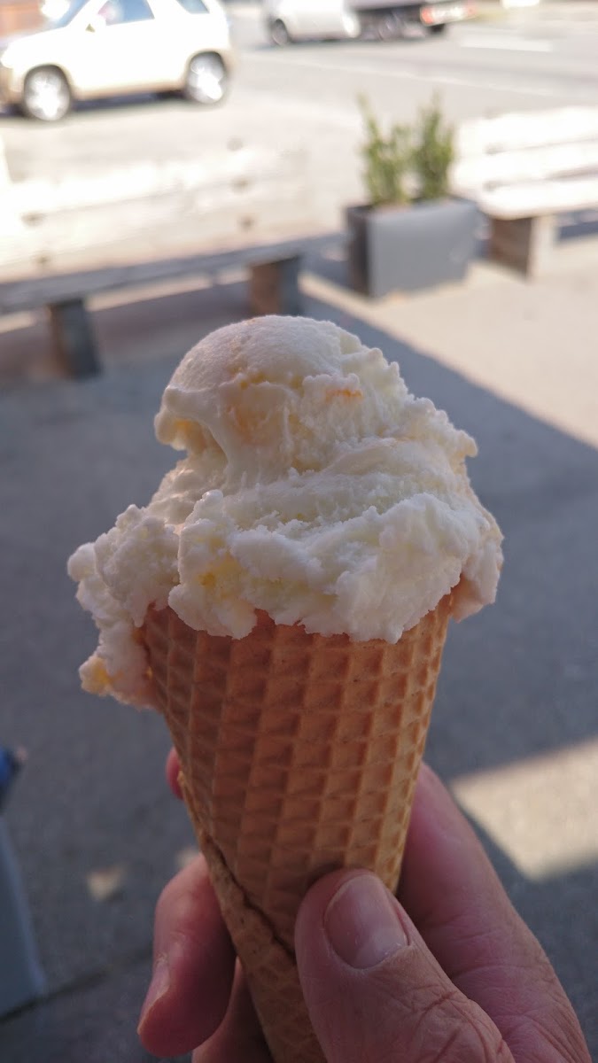 Eiscafé Riviera - Eisdiele Wörth a. d. Isar Photo 5