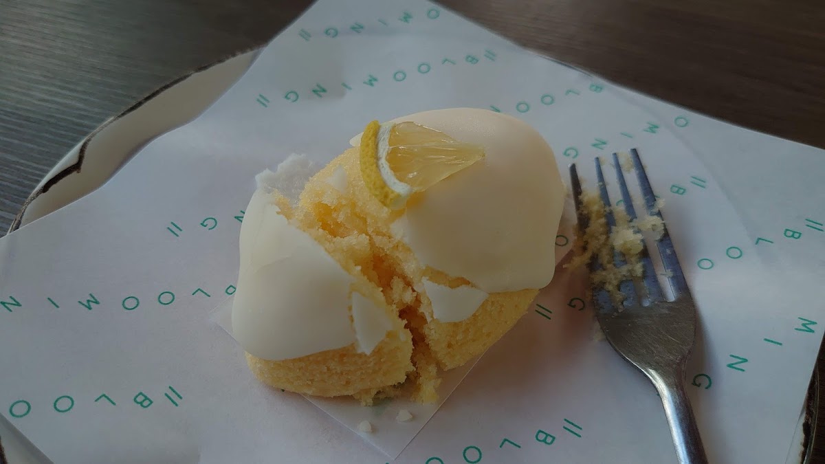 Blooming Cafe Photo 10