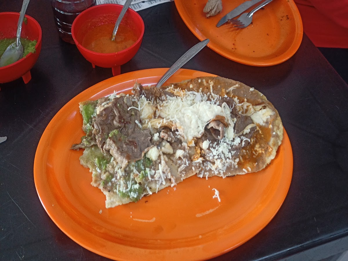El Quesadillon De Boturini Photo 2