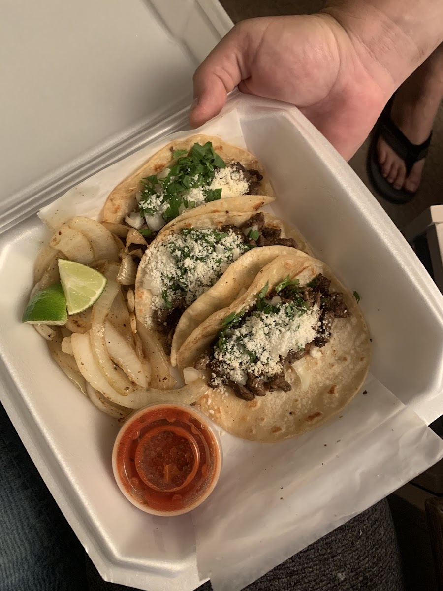 La Estrella Food Truck Photo 5