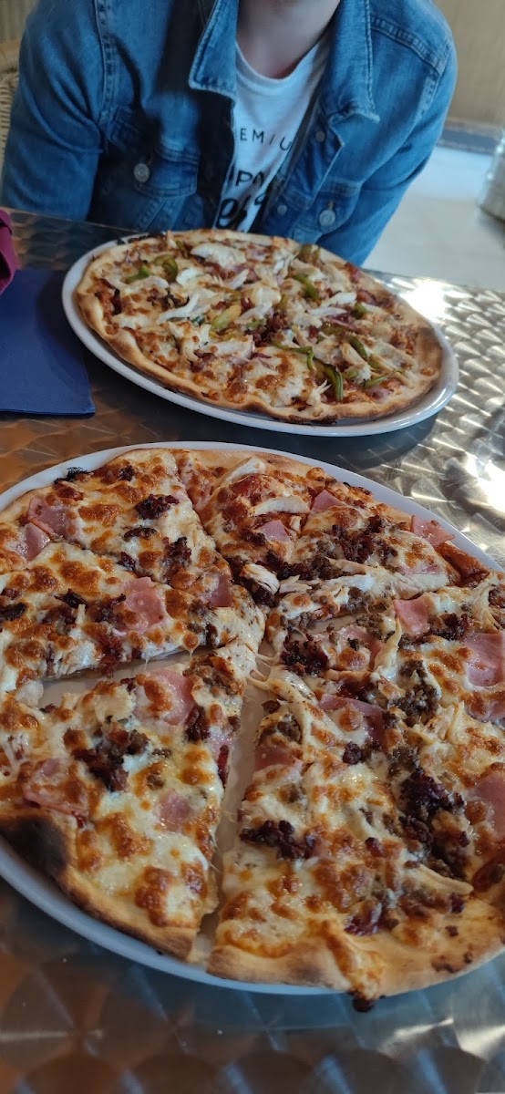 Pizza Real Photo 8
