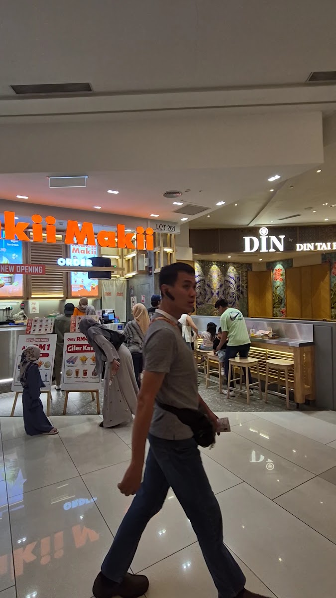 Makii Makii - IOI City Mall Photo 2