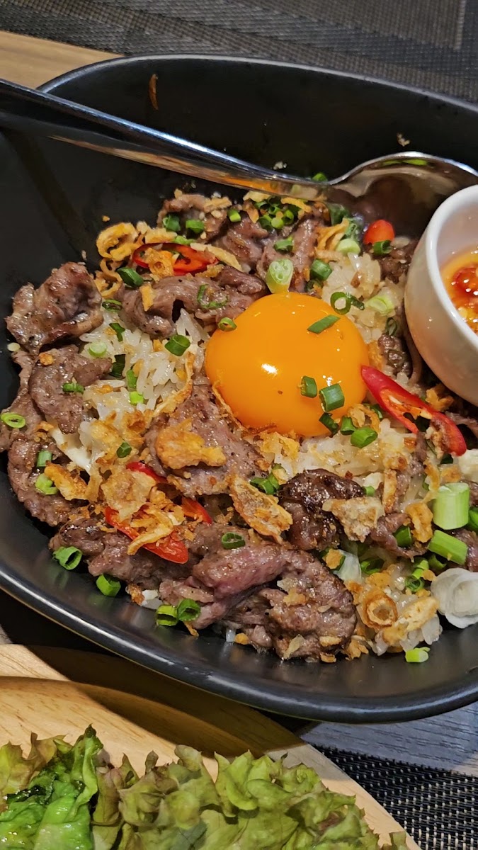 V Bistro Thai-Italian Cuisine Photo 2