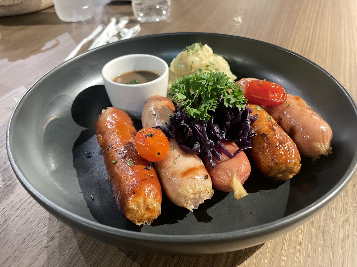 V Bistro Thai-Italian Cuisine Photo 6