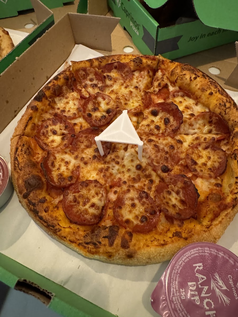 Caprinos Pizza Dereham Photo 5