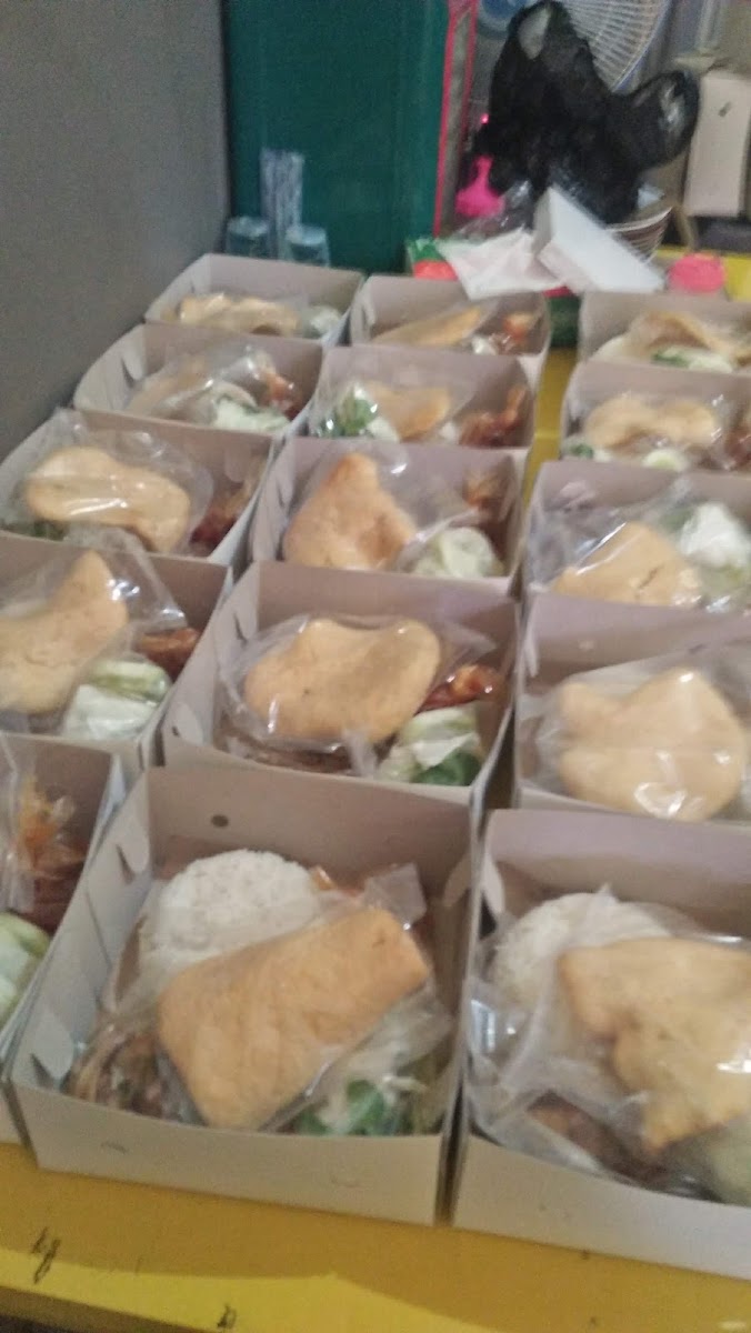 Ayam Bakar Madu Pak Gito Photo 4