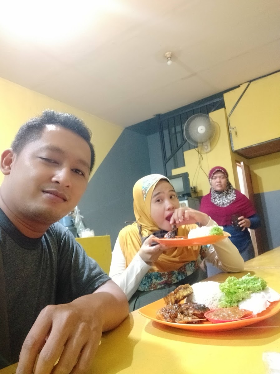 Ayam Bakar Madu Pak Gito Photo 5