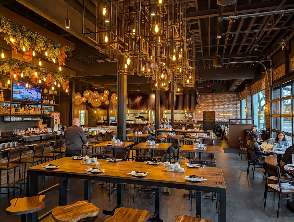 JINYA Ramen Bar - Royal Oak Photo 7