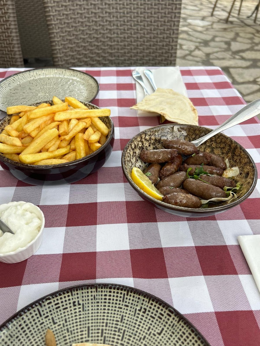 JAWNA Restaurant Libanais Photo 7