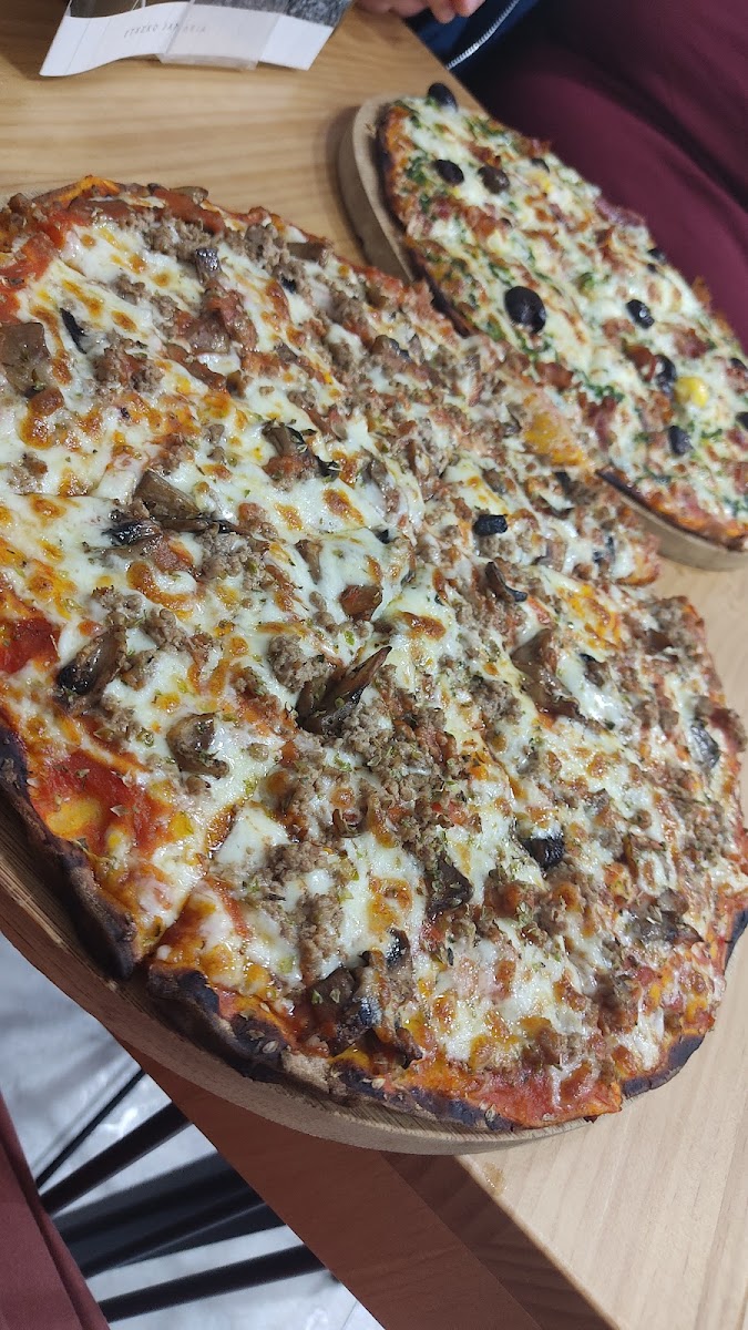 Pizzería Artea Photo 7