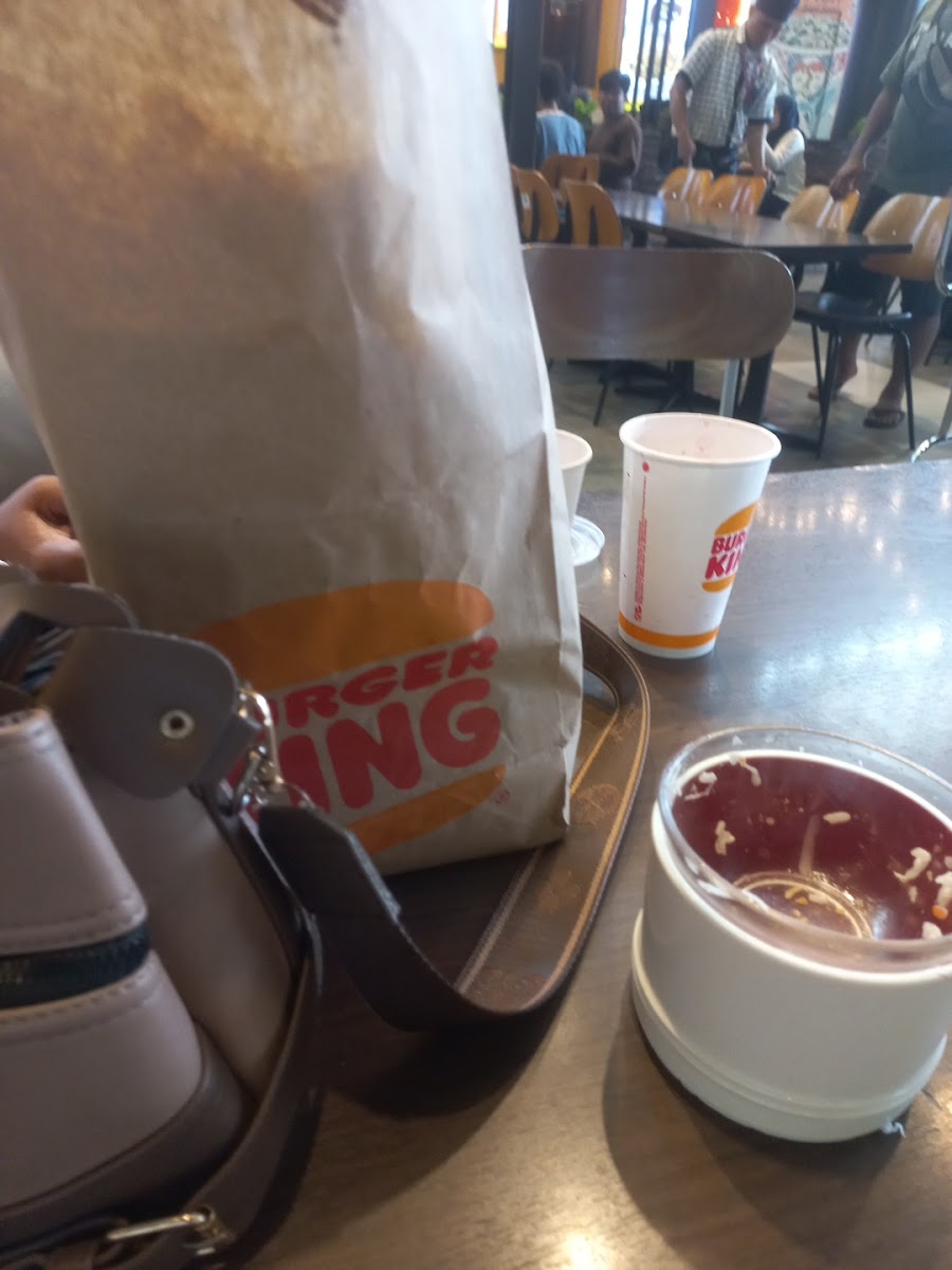 Burger King - ÆON Mall JGC Photo 4