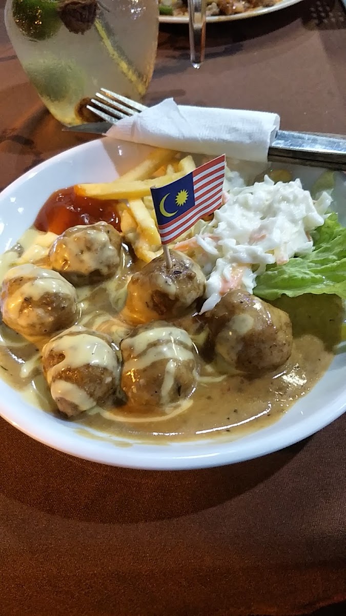 Bambam Cafe Photo 7