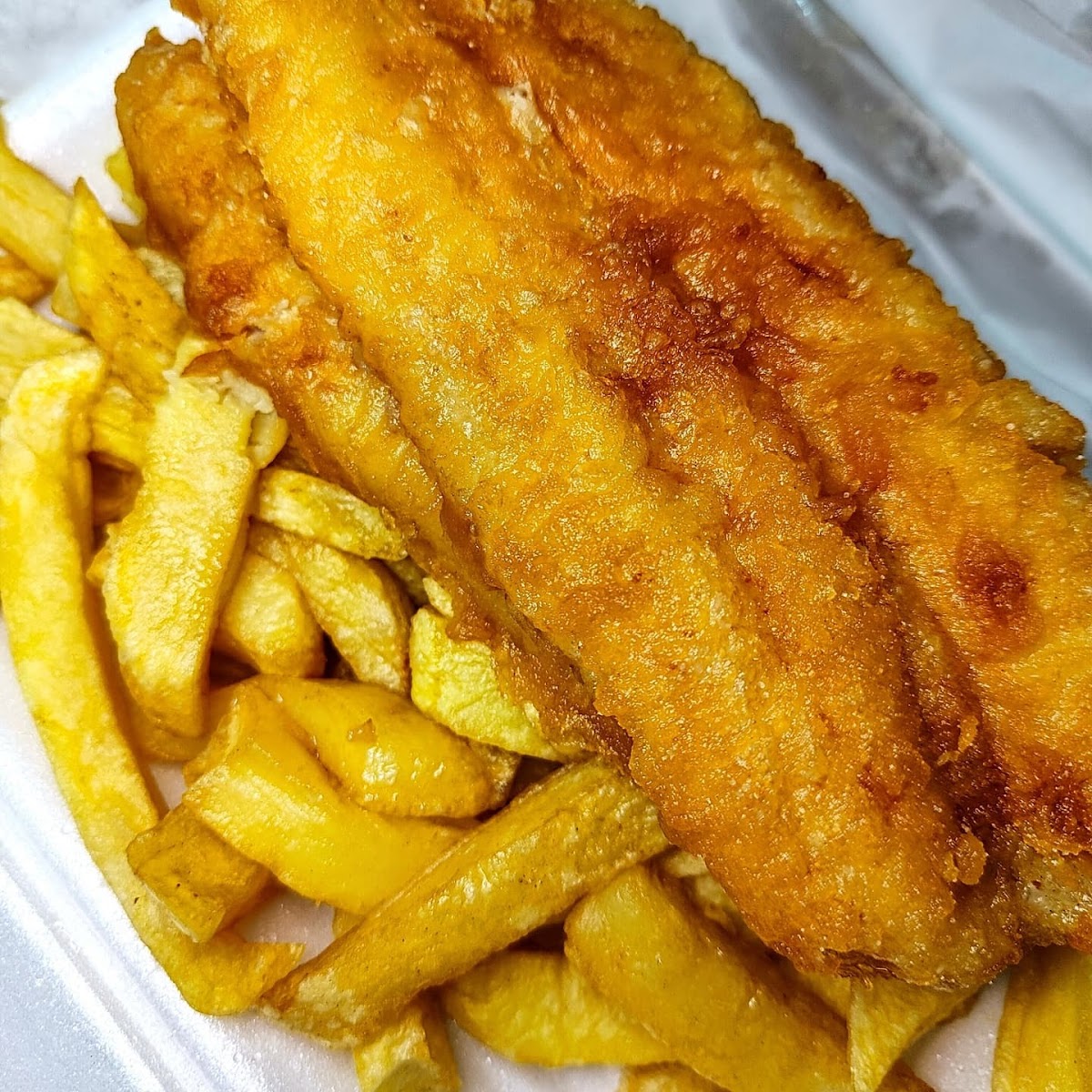 Franks Fish Chips & Pizza Place