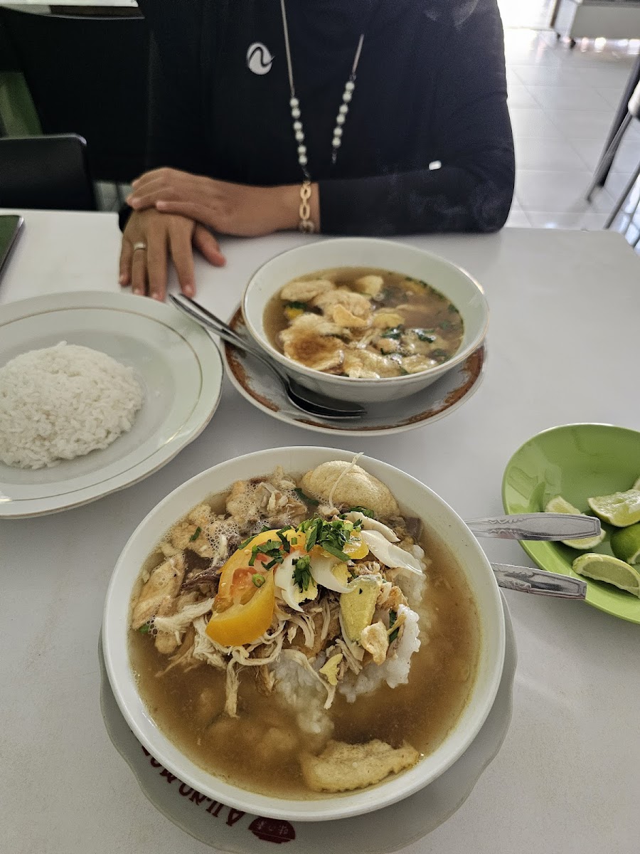 Bubur Ayam Samarinda cabang Balikpapan Baru Photo 4