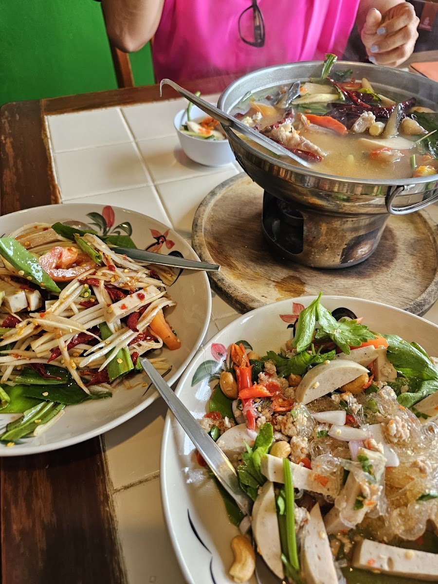 Ya Ubon Kitchen Photo 10