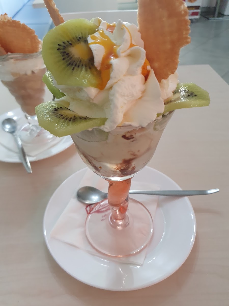 Eisdiele Cafeteria Pennini Photo 9