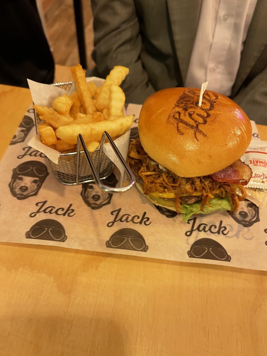 Jack Burger Photo 6