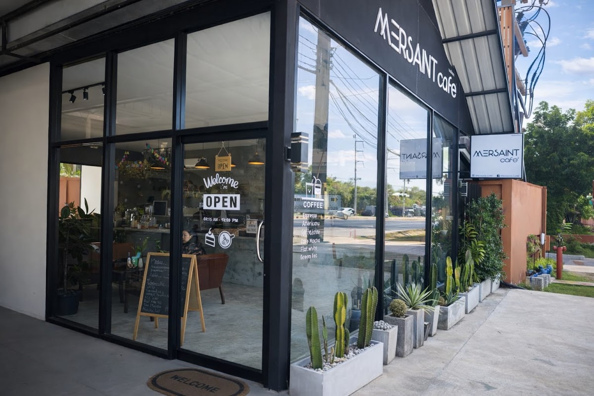 MERSAINT CAFE (เมอแซงต์)