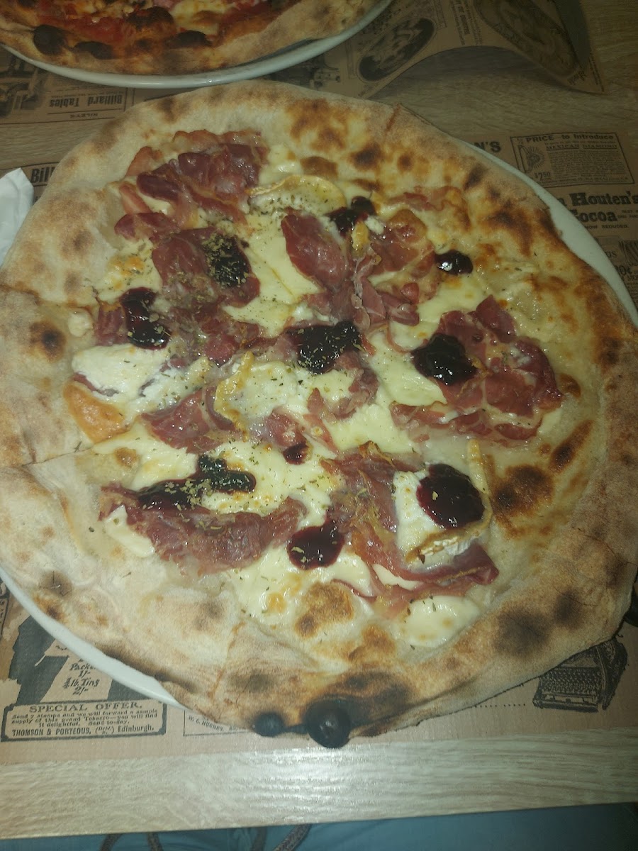 La Favola Pizzería & Focaccería Photo 6