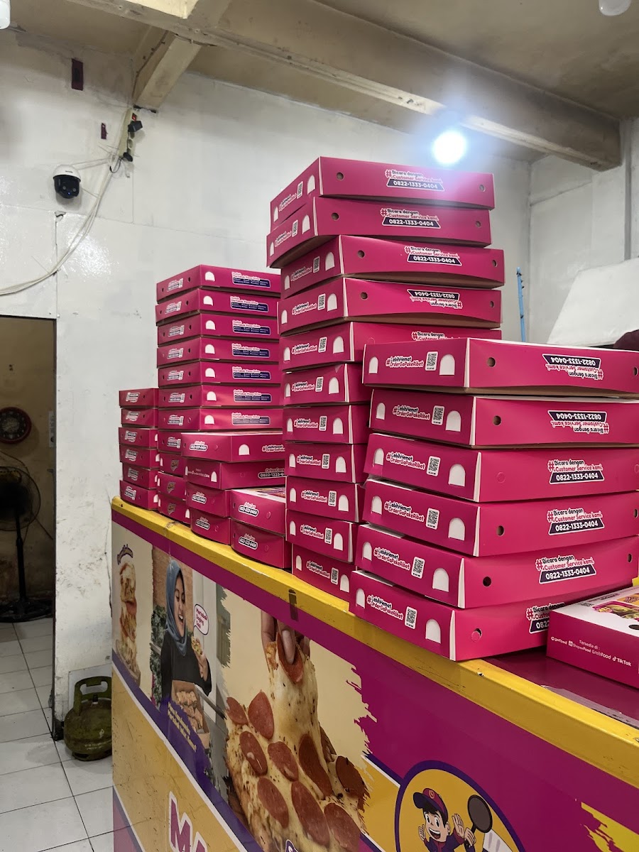 Martabak Pizza Orins Rawamangun Photo 3