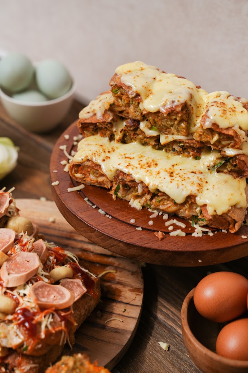 Martabak Pizza Orins Rawamangun Photo 7