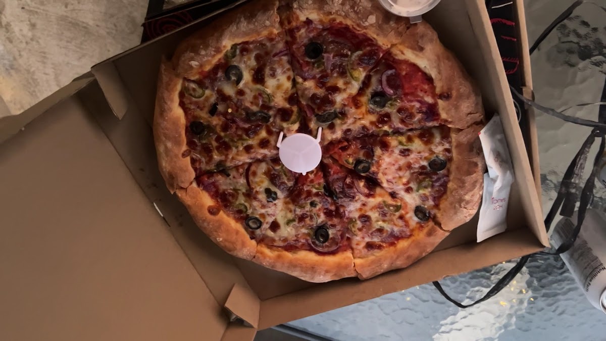 Authentica Pizza and Burger House Photo 2