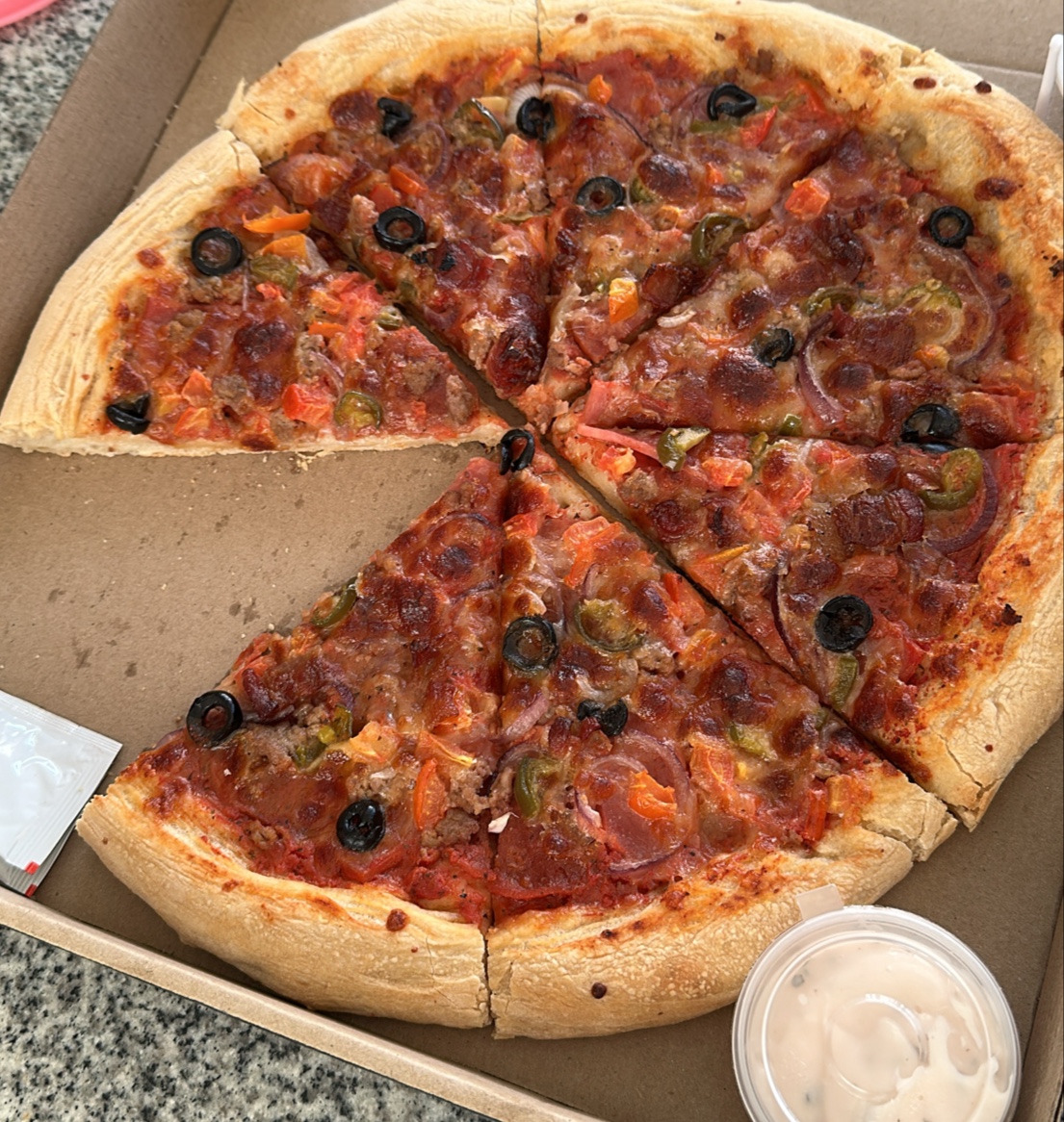 Authentica Pizza and Burger House Photo 4