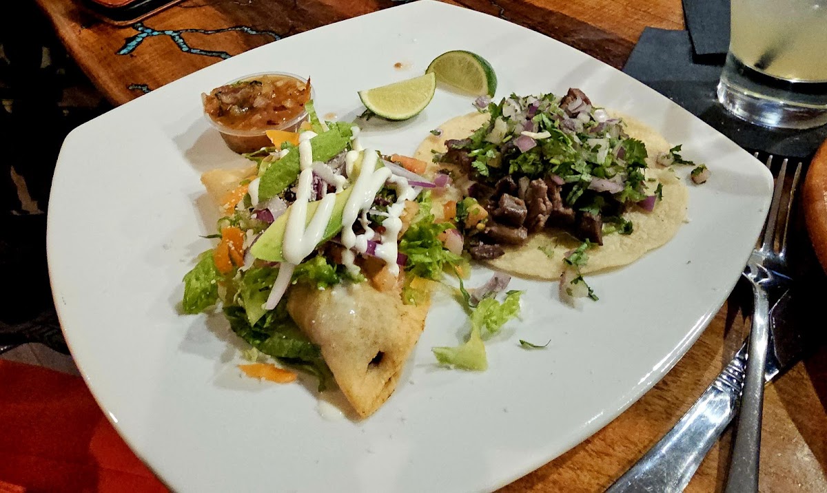 Cien Fuegos Restaurant Photo 4