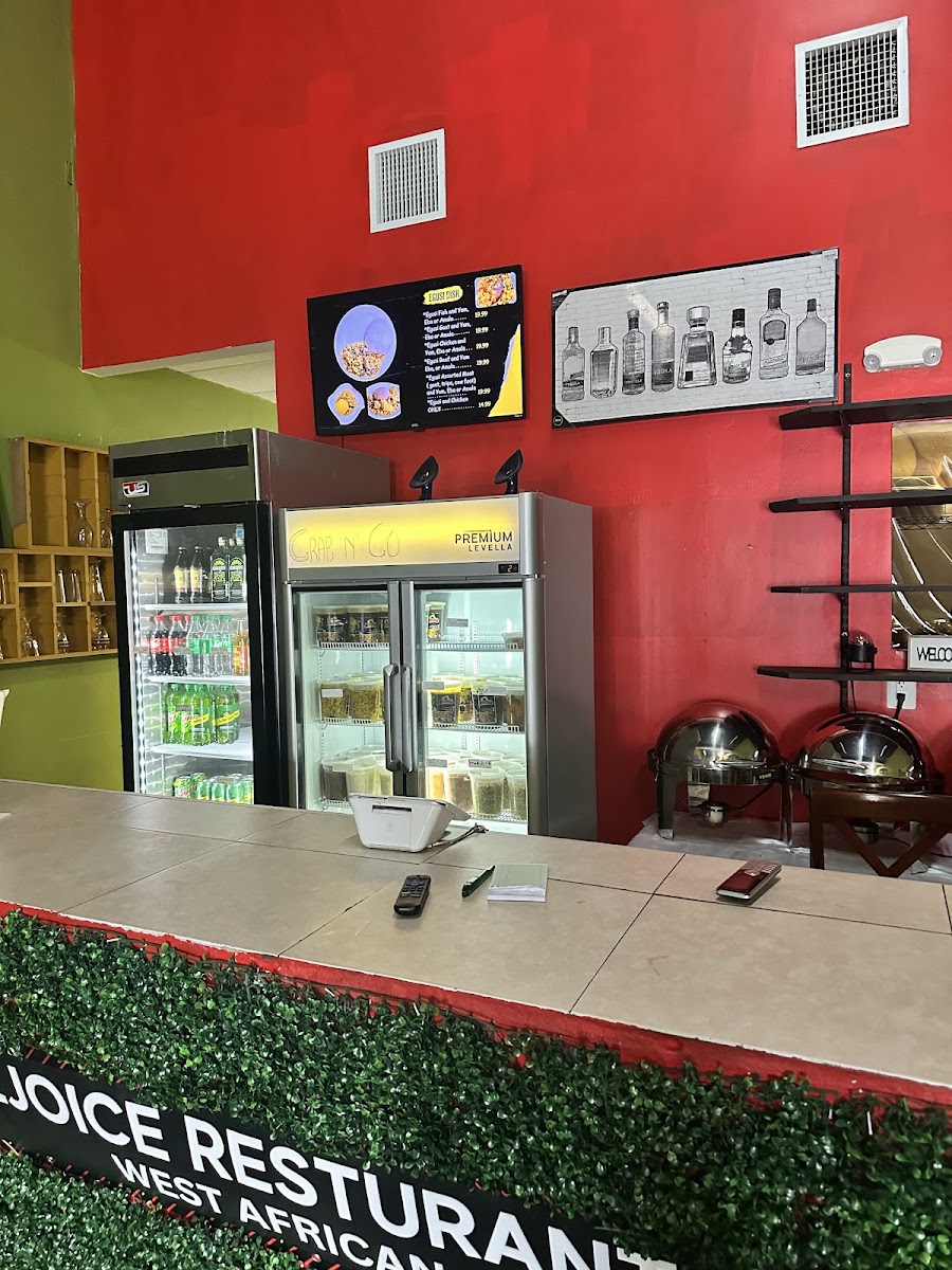Rejoice Restaurant and Bar Photo 4