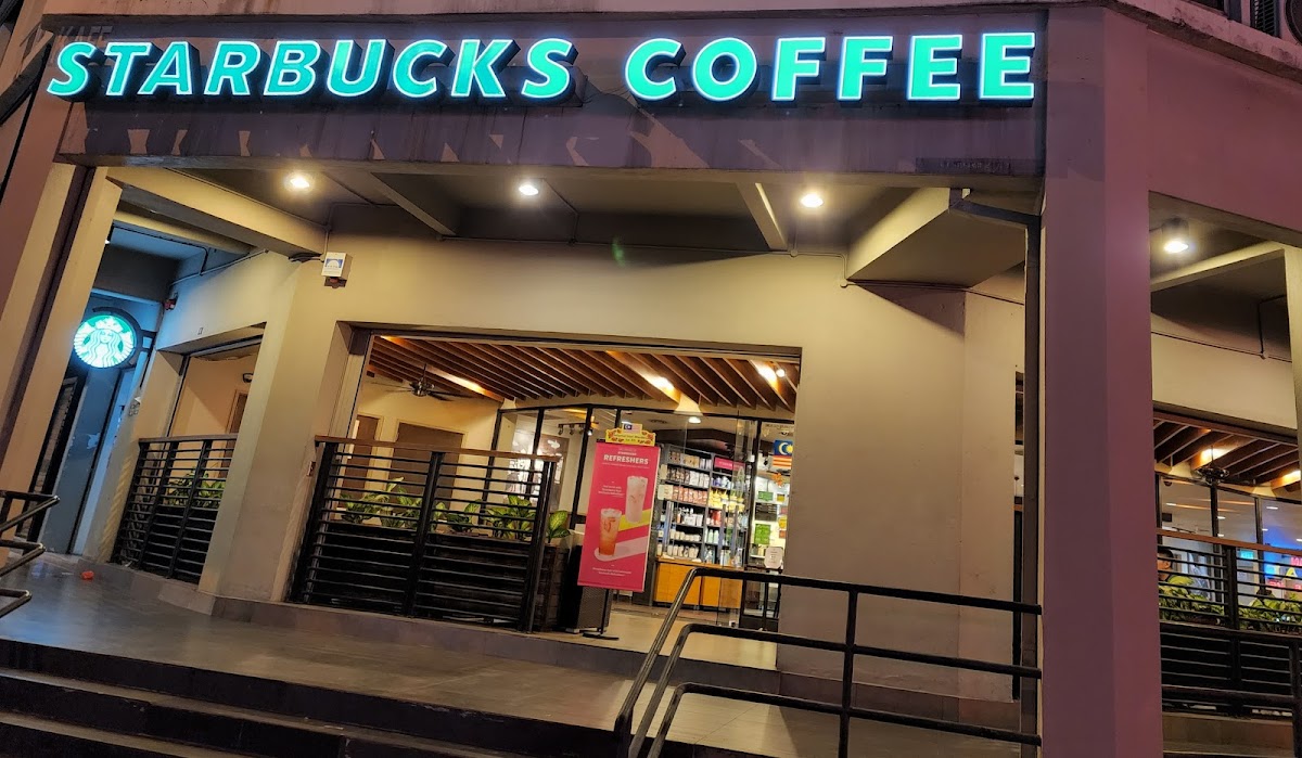 Starbucks USJ Taipan