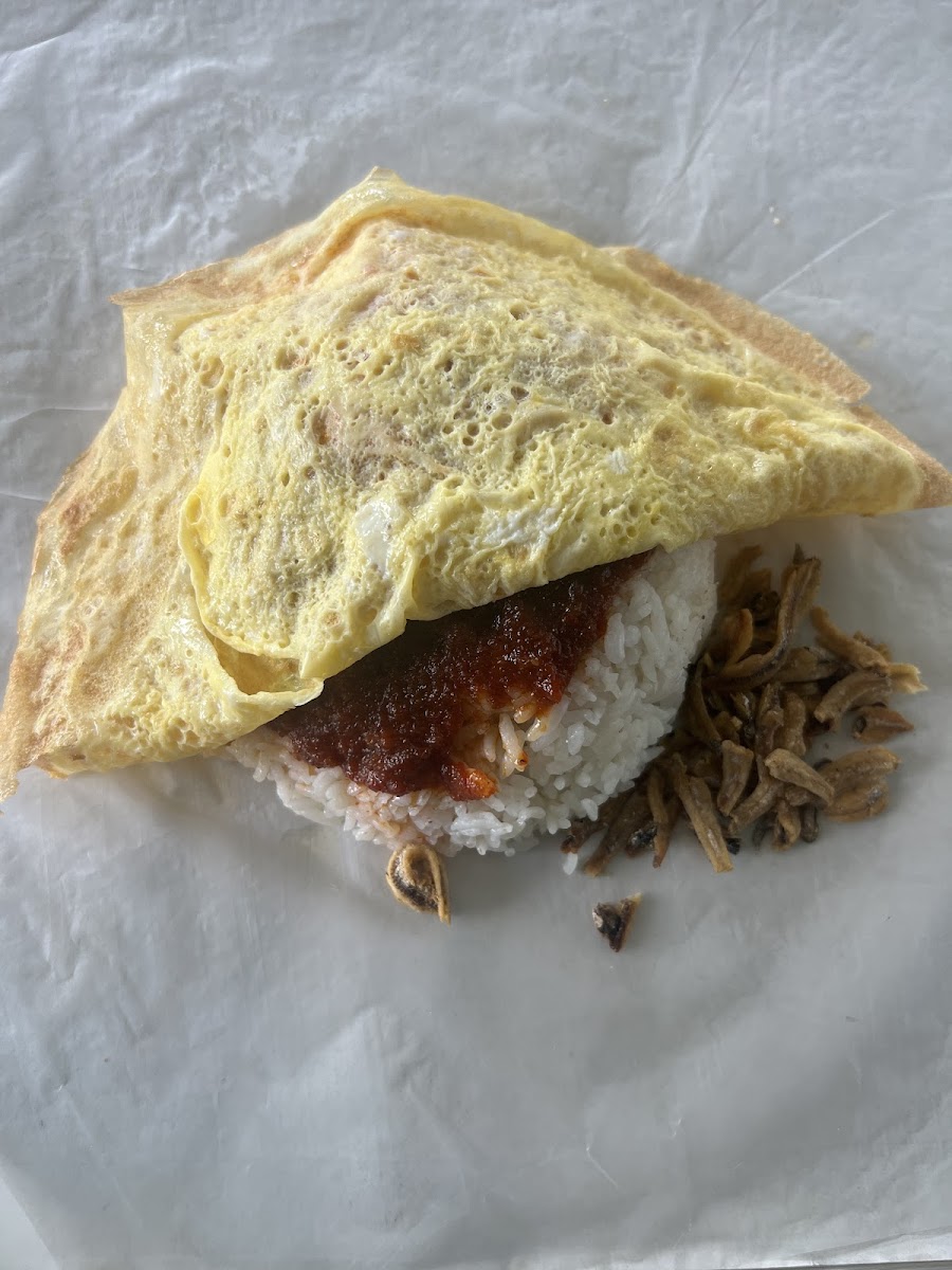 Nasi Lemak Kak Chaq Relau Sg Jawi