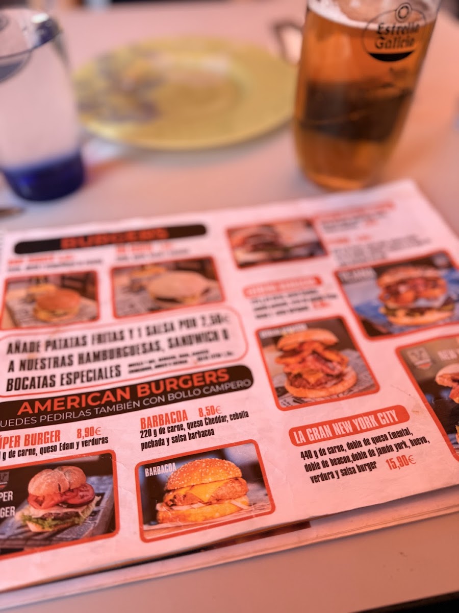 Hamburguesería La Taberna Photo Menu 3