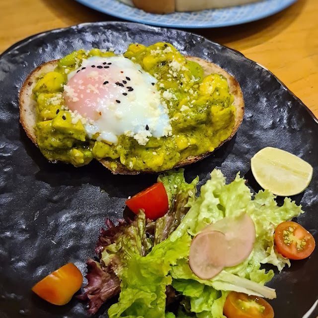 Smashed Avocado