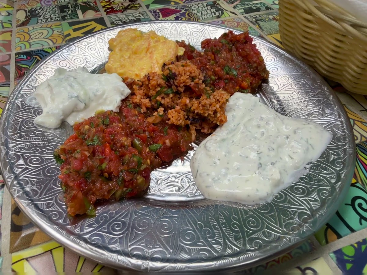 Flamme Kebap Grill Haus Photo 2