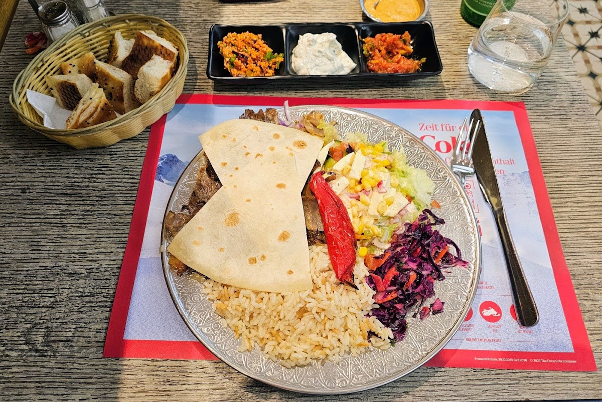 Flamme Kebap Grill Haus Photo 4