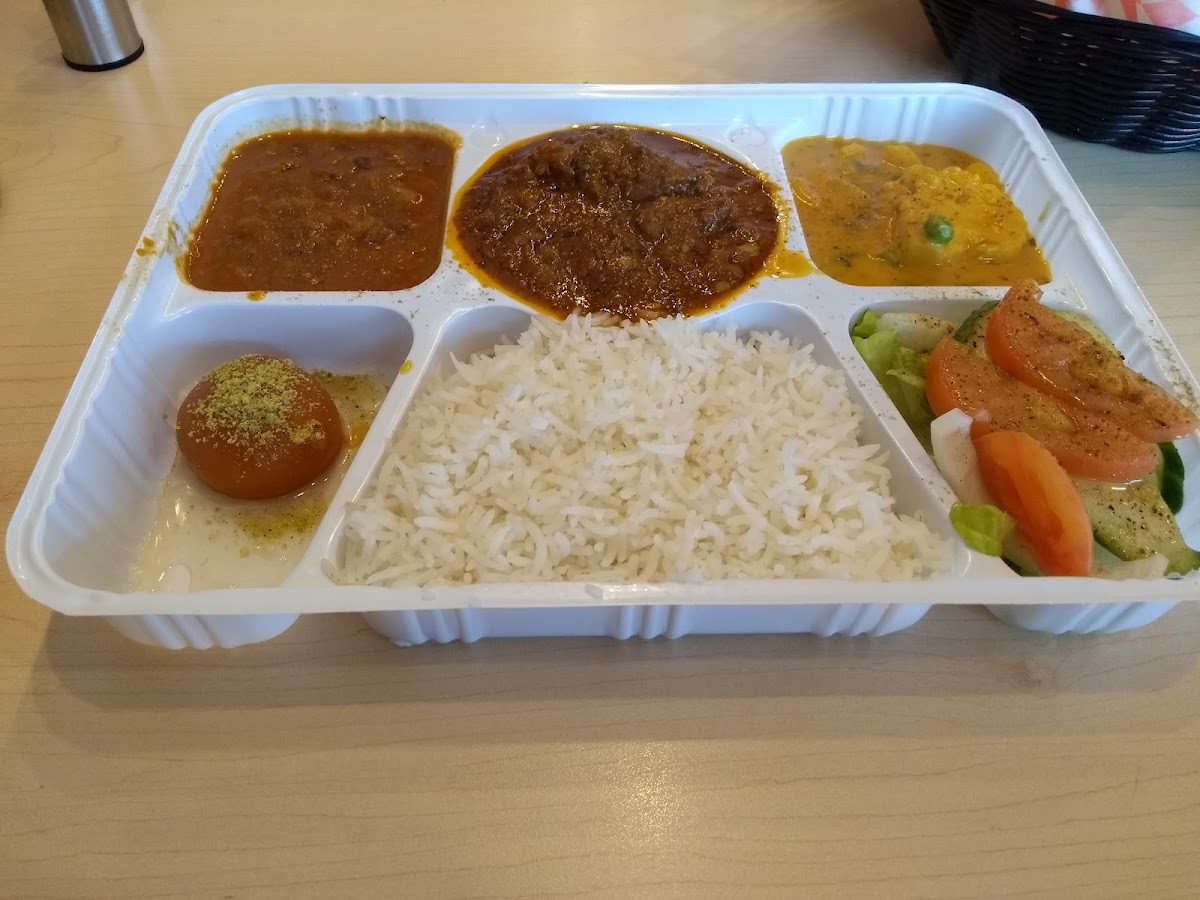Royal Cumin BURLINGTON Indian & Hakka Bistro Photo 6