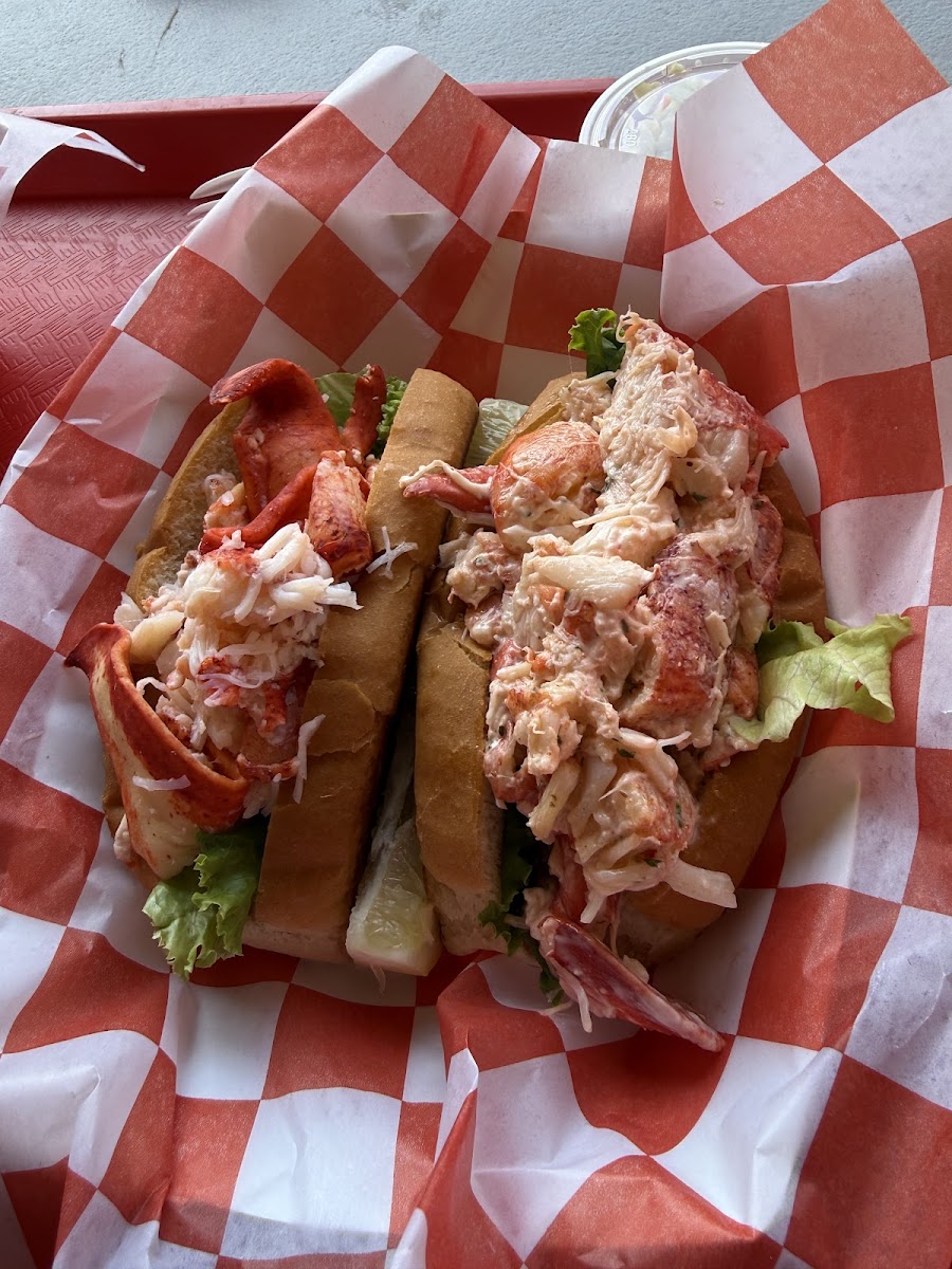 Carrier's Mainely Lobster Photo 4