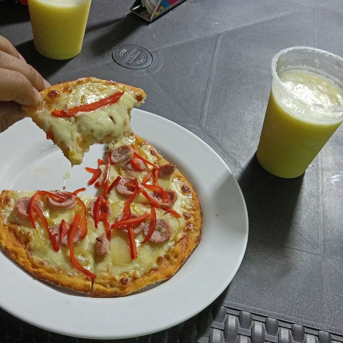 Pizza De La Abuela Photo 4