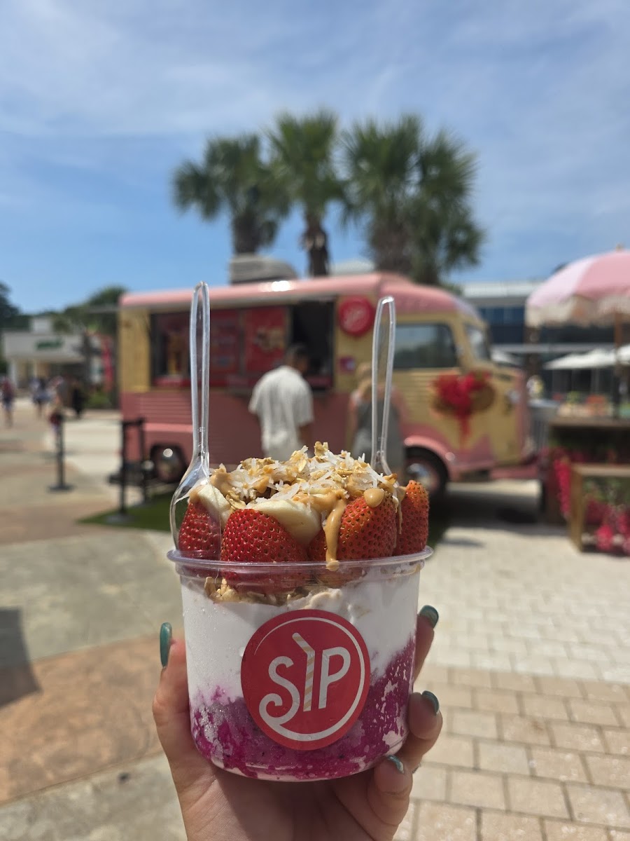 Sip Smoothie & Acai Photo 7