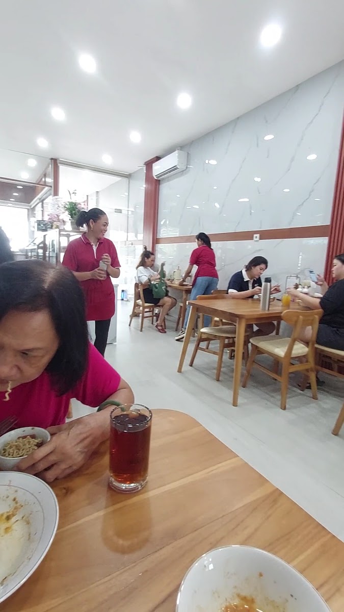 Bakmi Ernie Bali Photo 7