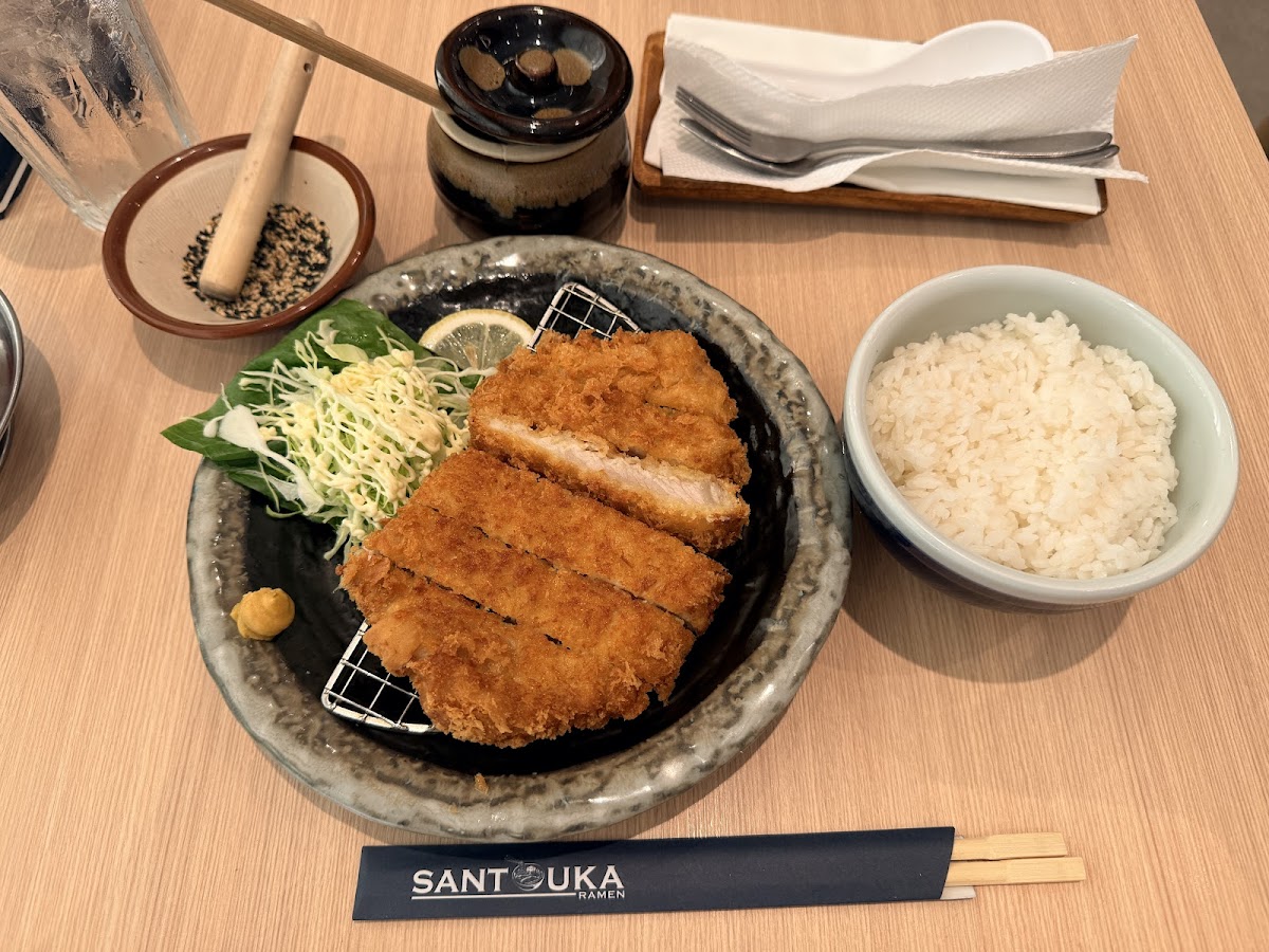 Hokkaido Ramen Santouka Photo 3