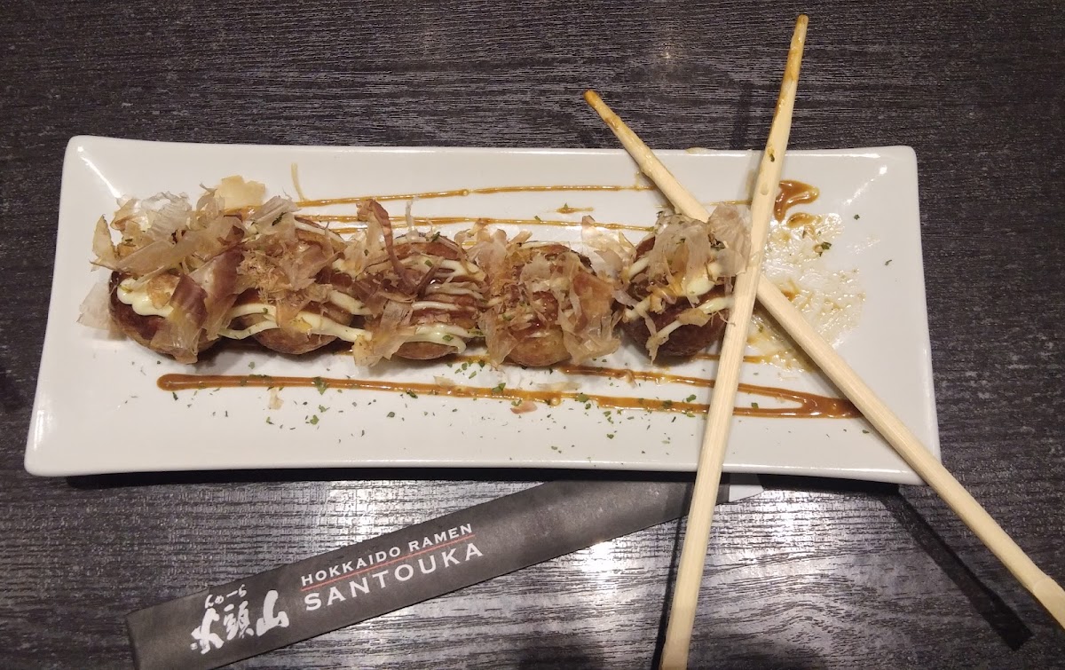 Hokkaido Ramen Santouka Photo 8