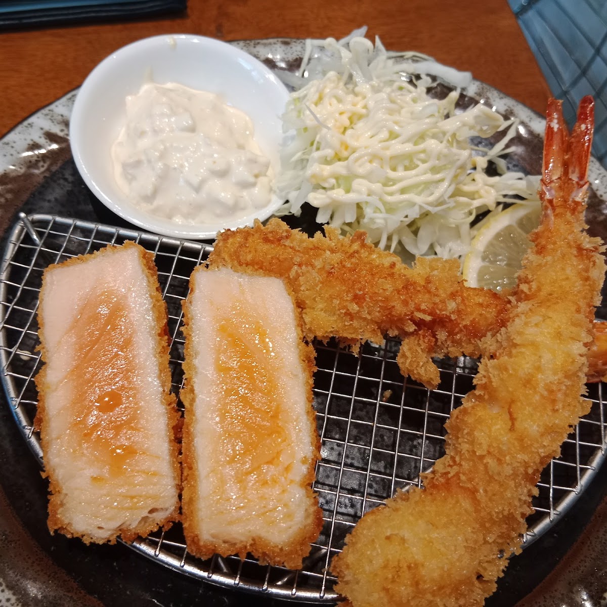 Hokkaido Ramen Santouka Photo 9