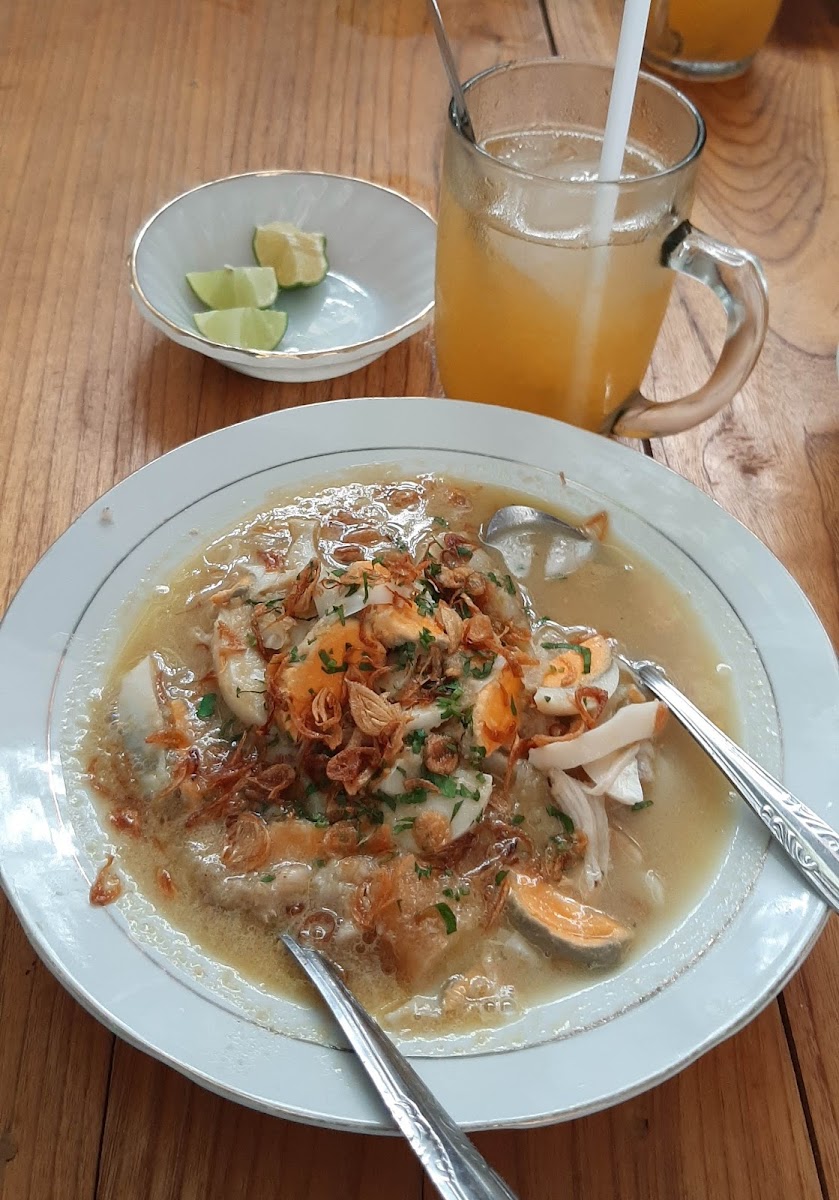 Warung Tanggui soto banjar Photo 5