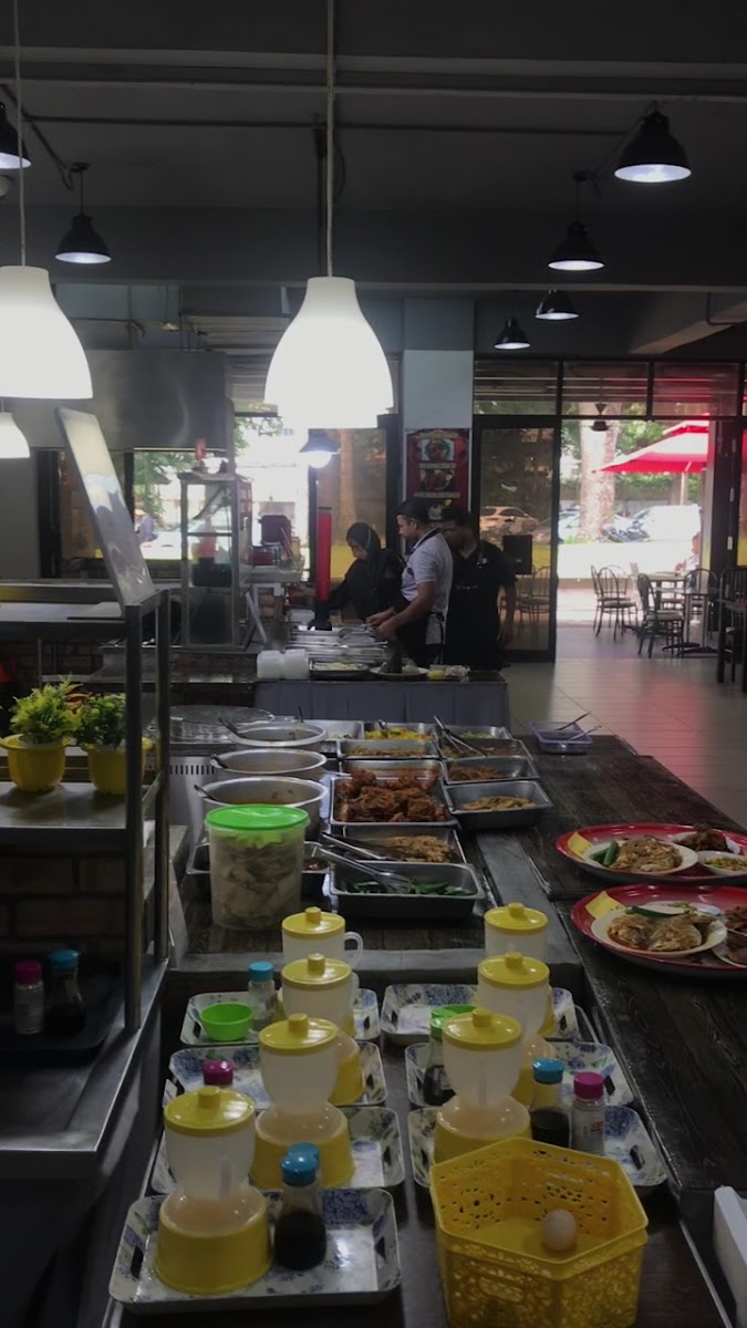 Bintang Cafe Photo 2