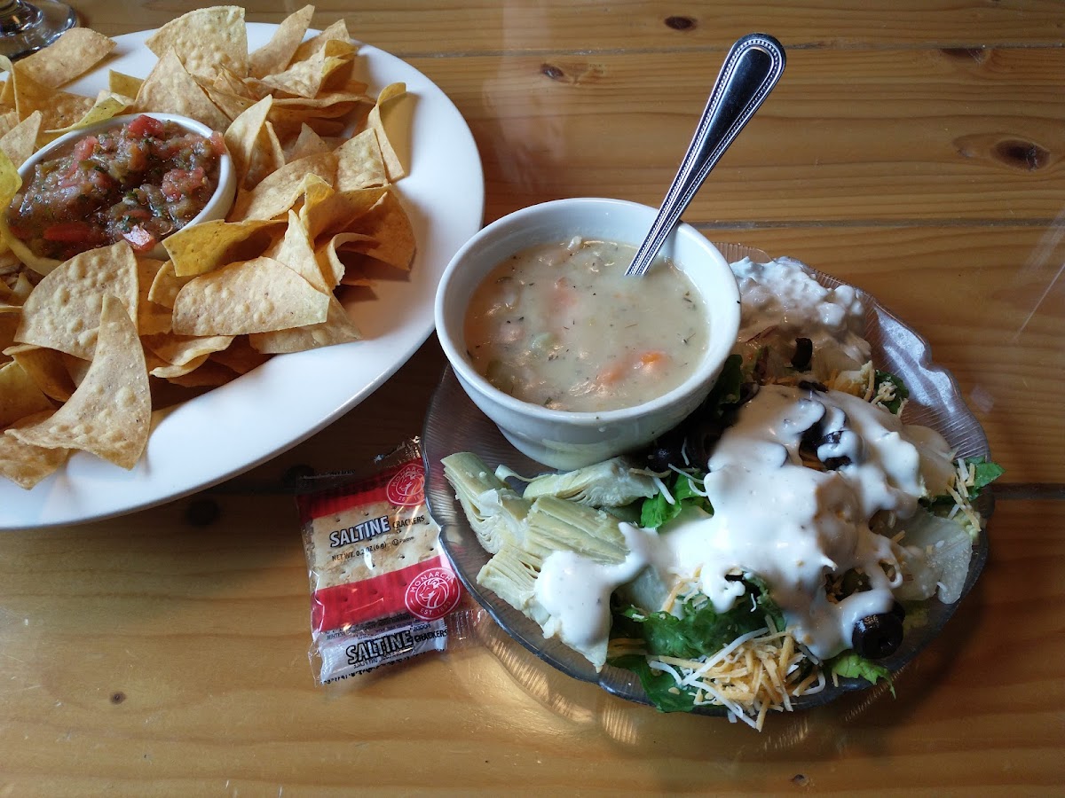City Limits Bar & Grill Photo 10