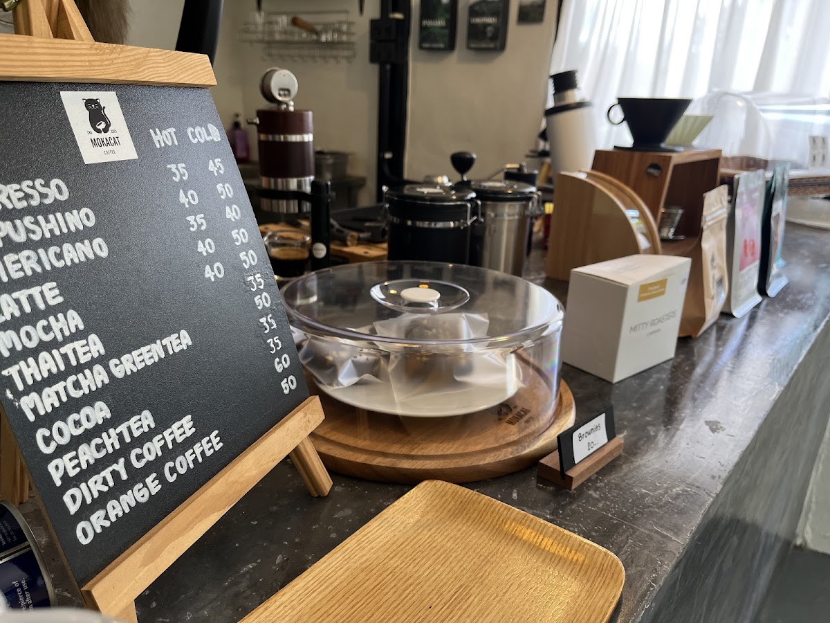MOKACAT COFFEE Photo Menu 1